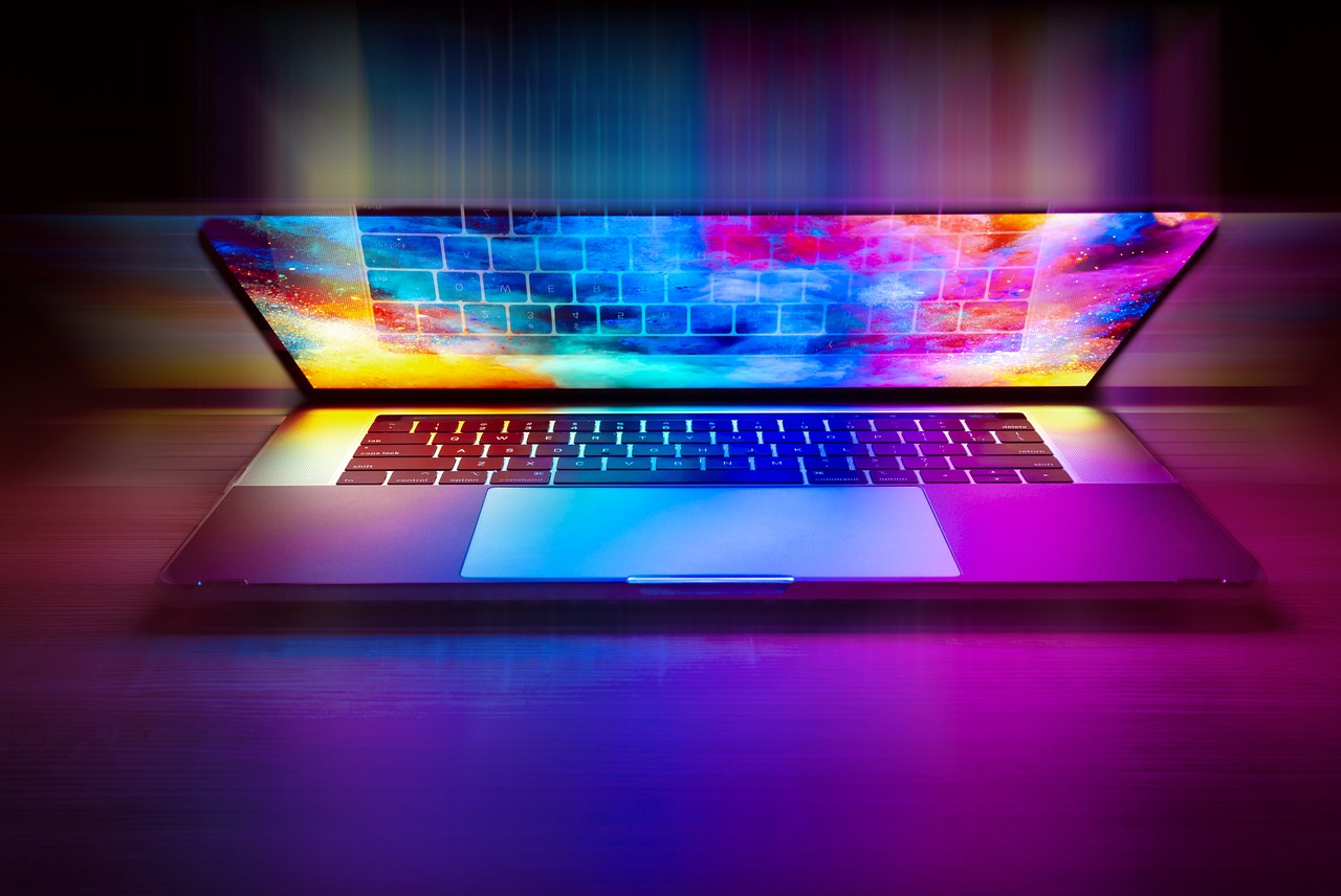 Öğrenciler İçin Ücretsiz Sunulan Profesyonel Programlar